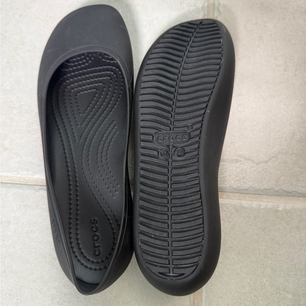 Crocs Women's Black Flats 8